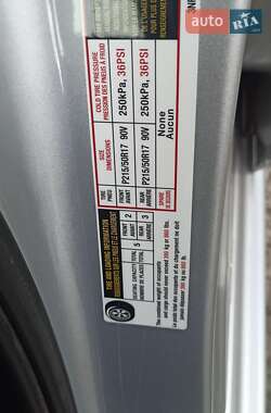 Хетчбек Nissan Leaf 2017 в 