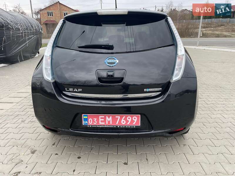 Хетчбек Nissan Leaf 2013 в Чернівцях фото 4 Хетчбек Nissan Leaf 2013 в Чернівцях
