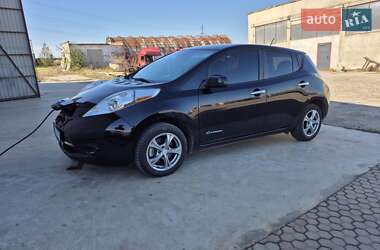 Хэтчбек Nissan Leaf 2015 в Одессе