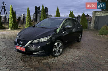 Хэтчбек Nissan Leaf 2019 в 