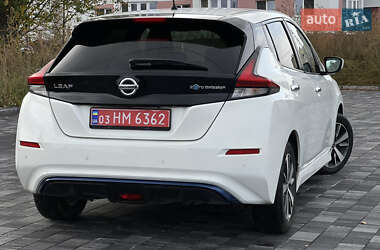 Хетчбек Nissan Leaf 2018 в 
