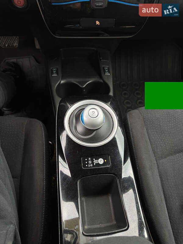Хетчбек Nissan Leaf 2013 в Вінниці