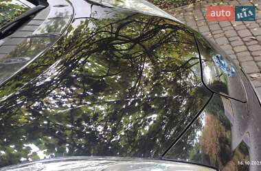 Хэтчбек Nissan Leaf 2015 в 