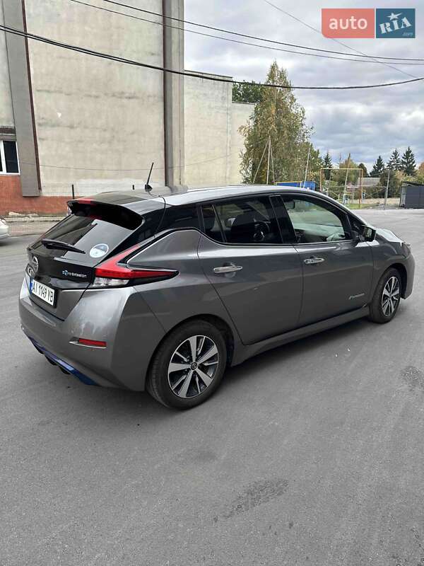 Хэтчбек Nissan Leaf 2019 в Фастове