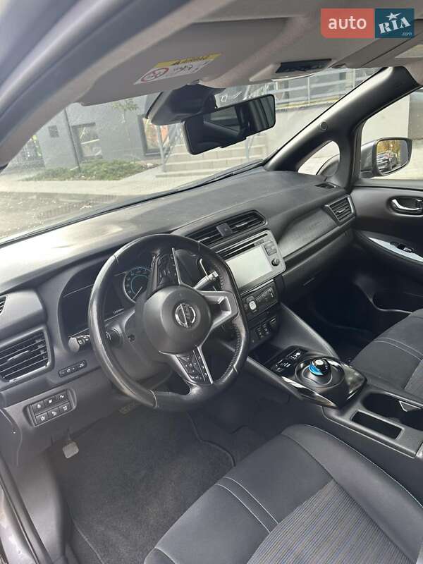 Хэтчбек Nissan Leaf 2019 в Фастове