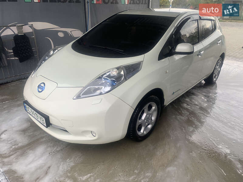 Хэтчбек Nissan Leaf 2012 в Трускавце фото 5 Хэтчбек Nissan Leaf 2012 в Трускавце
