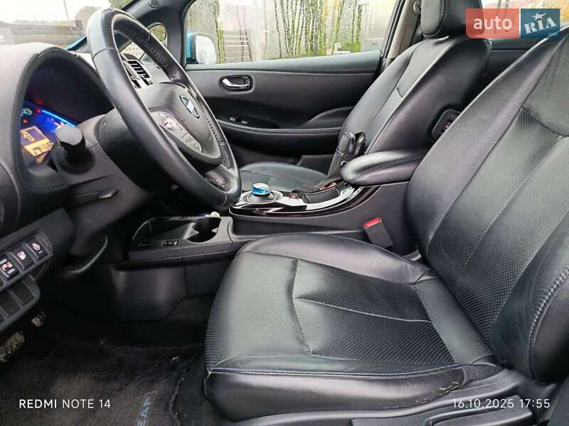 Хетчбек Nissan Leaf 2013 в Івано-Франківську