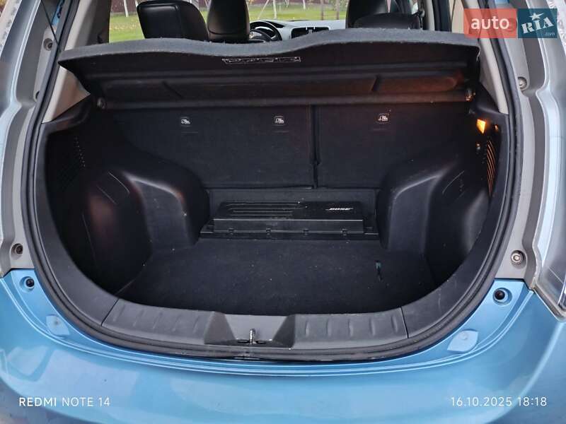 Хетчбек Nissan Leaf 2013 в Івано-Франківську