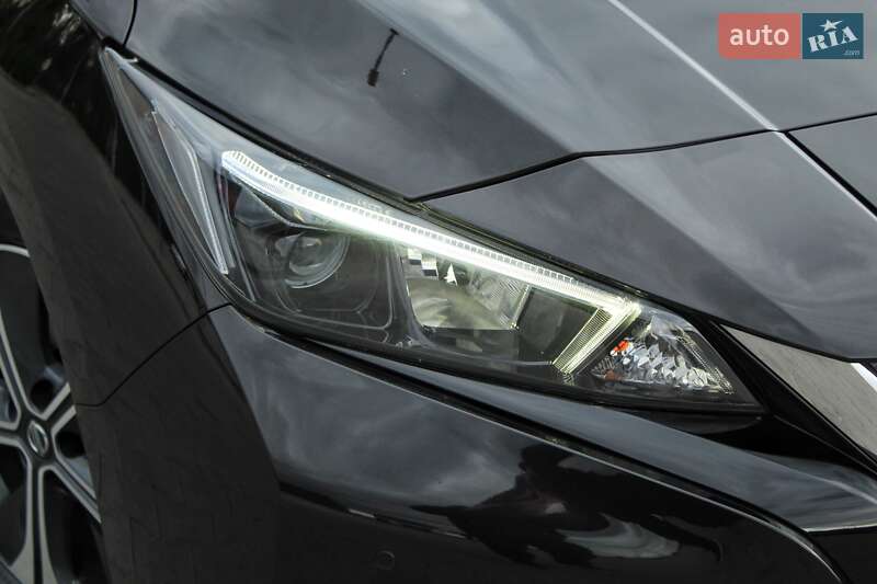 Хэтчбек Nissan Leaf 2019 в Виннице фото 6 Хэтчбек Nissan Leaf 2019 в Виннице