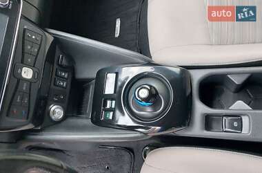 Хэтчбек Nissan Leaf 2018 в 