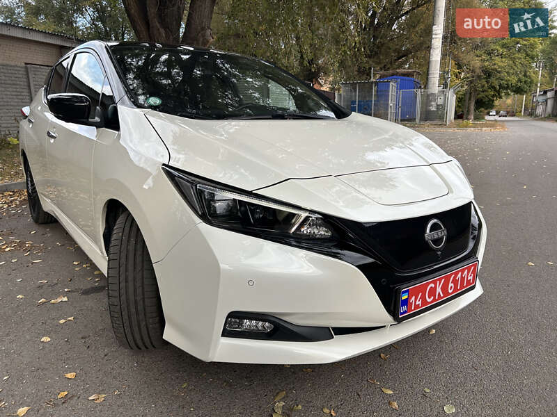 Хэтчбек Nissan Leaf 2023 в Днепре фото 3 Хэтчбек Nissan Leaf 2023 в Днепре