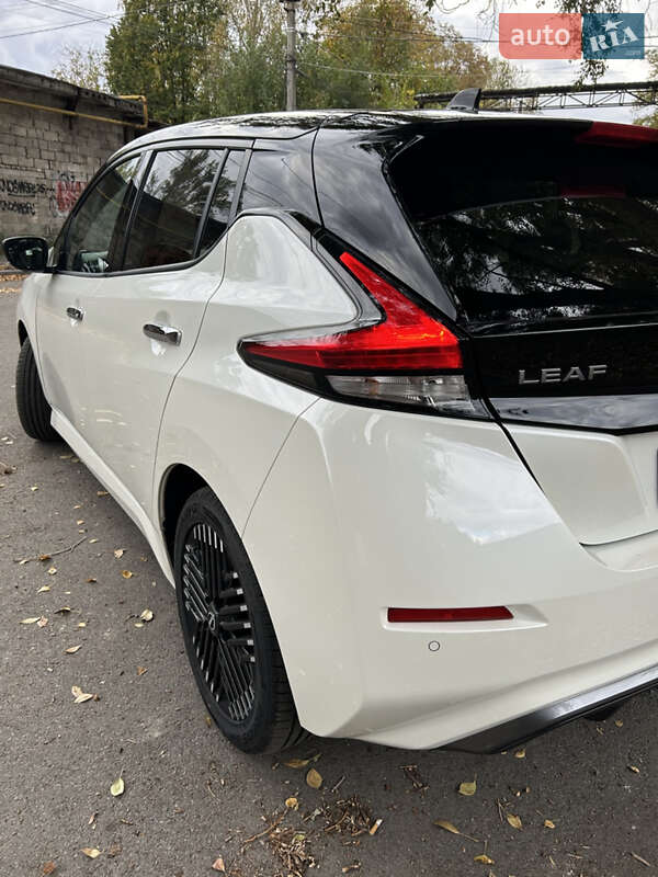 Хэтчбек Nissan Leaf 2023 в Днепре фото 9 Хэтчбек Nissan Leaf 2023 в Днепре
