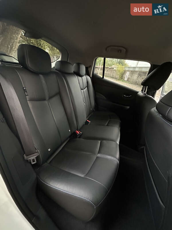 Хэтчбек Nissan Leaf 2023 в Днепре фото 25 Хэтчбек Nissan Leaf 2023 в Днепре