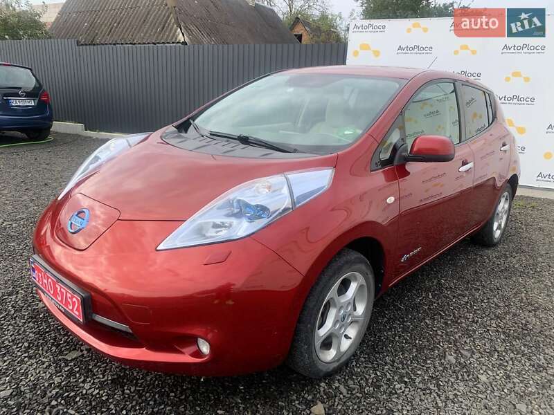 Хэтчбек Nissan Leaf 2013 в Луцке фото 2 Хэтчбек Nissan Leaf 2013 в Луцке