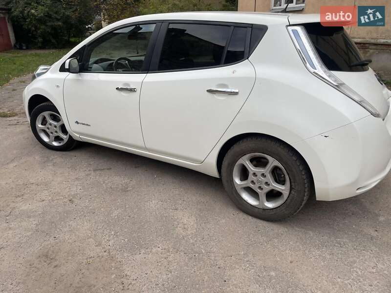 Хэтчбек Nissan Leaf 2017 в Львове фото 8 Хэтчбек Nissan Leaf 2017 в Львове