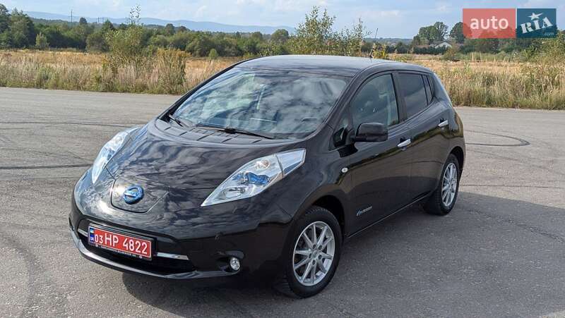 Хетчбек Nissan Leaf 2016 в Дрогобичі