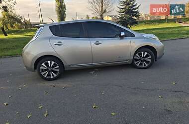 Хэтчбек Nissan Leaf 2016 в Виннице
