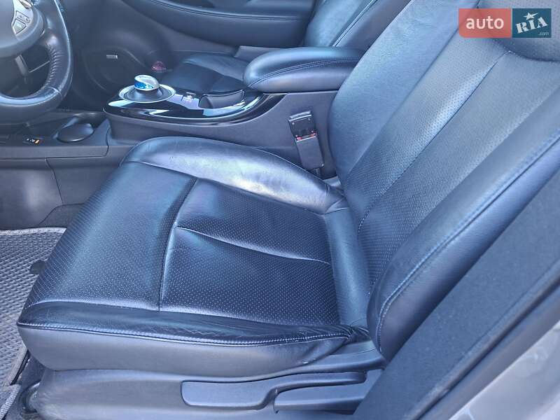 Хэтчбек Nissan Leaf 2016 в Виннице