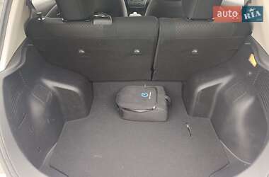 Хетчбек Nissan Leaf 2014 в 
