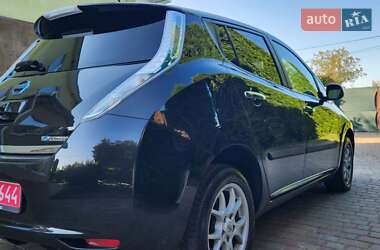 Хетчбек Nissan Leaf 2015 в Рівному