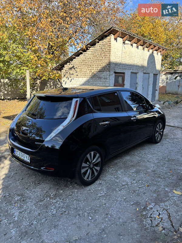 Хэтчбек Nissan Leaf 2014 в Днепре фото 5 Хэтчбек Nissan Leaf 2014 в Днепре