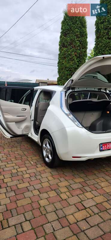 Хэтчбек Nissan Leaf 2014 в Ровно фото 11 Хэтчбек Nissan Leaf 2014 в Ровно
