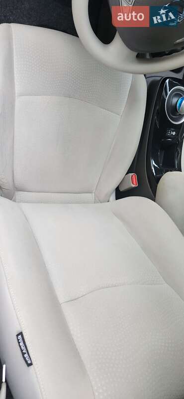 Хэтчбек Nissan Leaf 2014 в Ровно фото 28 Хэтчбек Nissan Leaf 2014 в Ровно