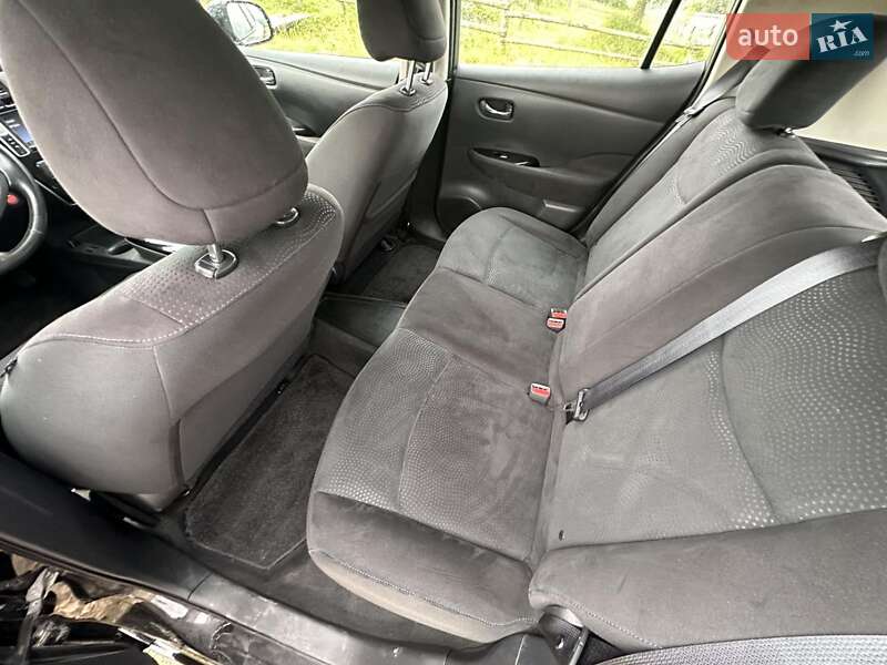 Хэтчбек Nissan Leaf 2015 в Турке фото 2 Хэтчбек Nissan Leaf 2015 в Турке