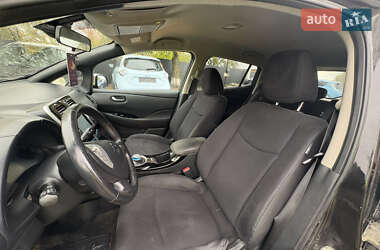 Хэтчбек Nissan Leaf 2014 в 