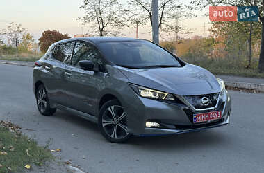 Хетчбек Nissan Leaf 2020 в Дніпрі