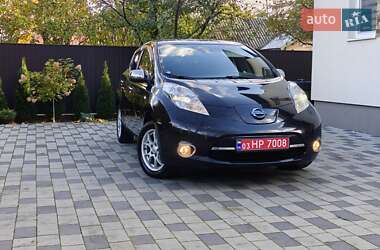 Хэтчбек Nissan Leaf 2014 в 