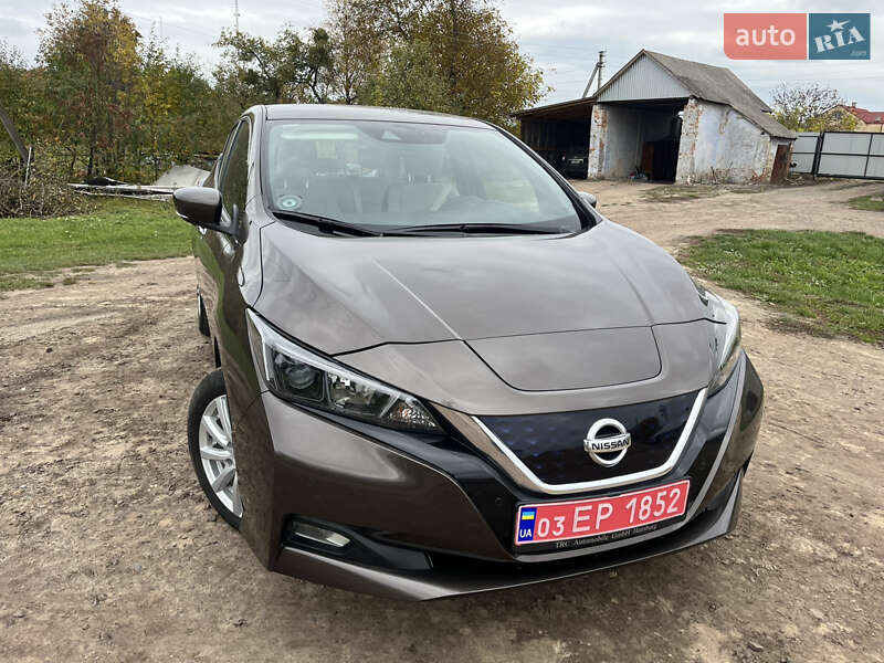 Хэтчбек Nissan Leaf 2021 в Бродах фото 2 Хэтчбек Nissan Leaf 2021 в Бродах