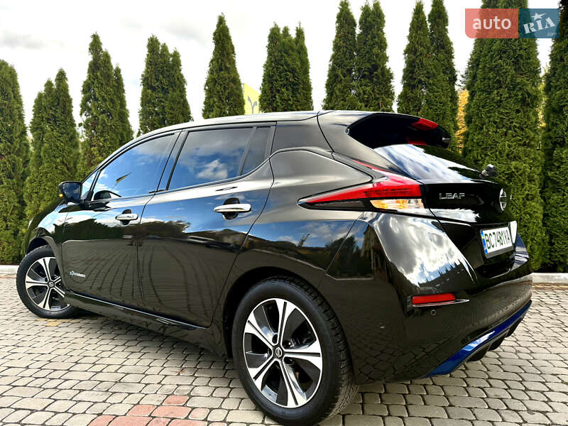 Хэтчбек Nissan Leaf 2018 в Трускавце