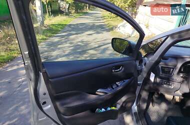 Хэтчбек Nissan Leaf 2018 в 