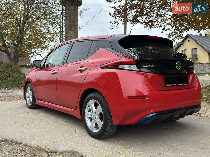 Хэтчбек Nissan Leaf 2020 в Львове