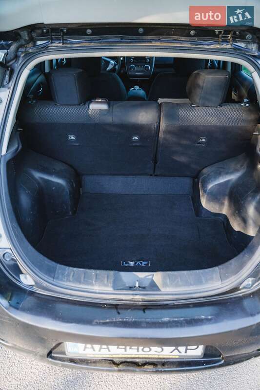 Хэтчбек Nissan Leaf 2015 в Киеве фото 13 Хэтчбек Nissan Leaf 2015 в Киеве