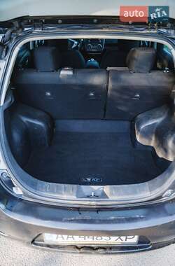 Хэтчбек Nissan Leaf 2015 в 