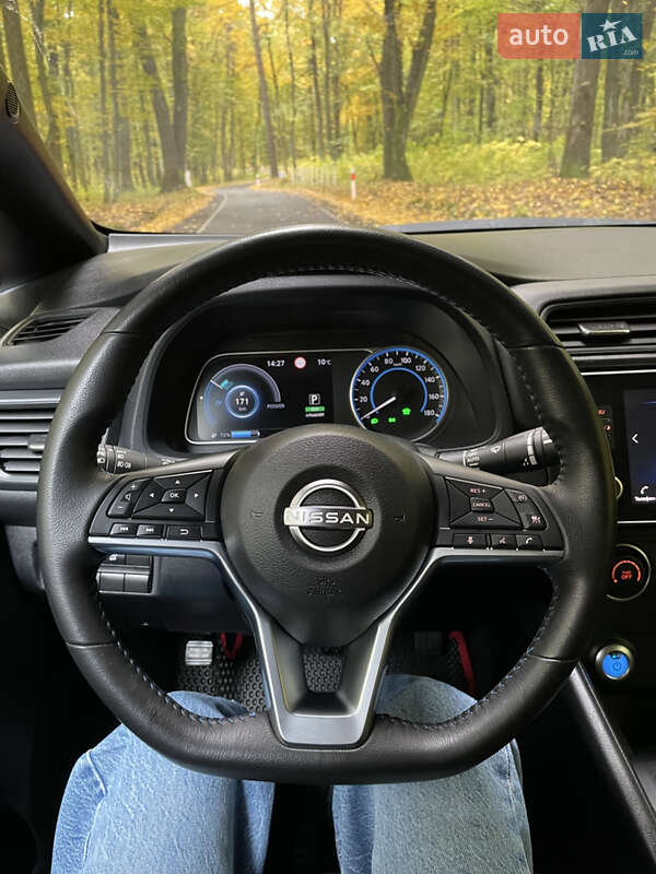 Хетчбек Nissan Leaf 2022 в Луцьку фото 17 Хетчбек Nissan Leaf 2022 в Луцьку