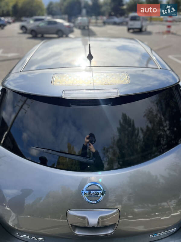 Хетчбек Nissan Leaf 2017 в Одесі
