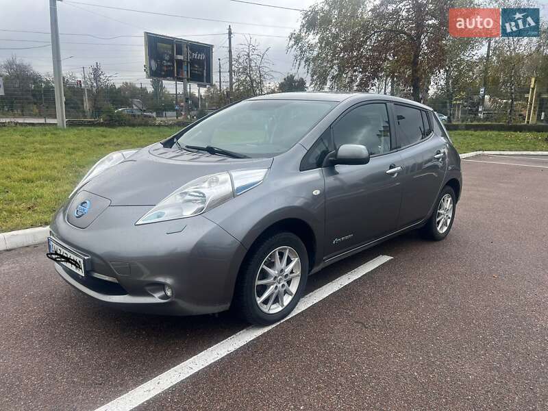 Хетчбек Nissan Leaf 2014 в Житомирі