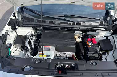 Хэтчбек Nissan Leaf 2020 в 
