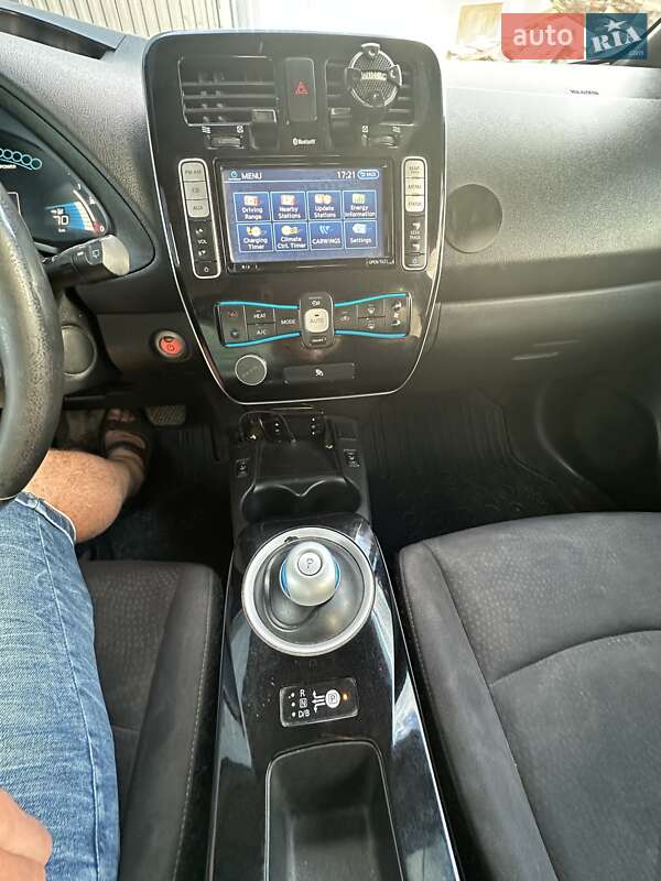 Хэтчбек Nissan Leaf 2013 в Каменец-Подольском фото 9 Хэтчбек Nissan Leaf 2013 в Каменец-Подольском