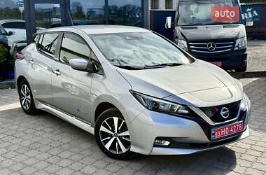 Хэтчбек Nissan Leaf 2018 в Днепре