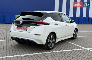 Хэтчбек Nissan Leaf 2020 в 