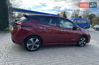 Хэтчбек Nissan Leaf 2018 в 