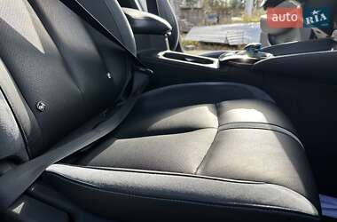 Хэтчбек Nissan Leaf 2018 в 