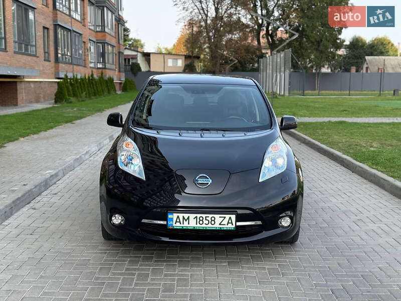 Хэтчбек Nissan Leaf 2014 в Житомире фото 2 Хэтчбек Nissan Leaf 2014 в Житомире