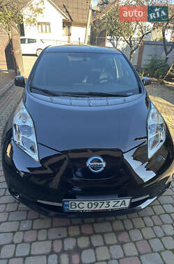 Хэтчбек Nissan Leaf 2013 в Самборе