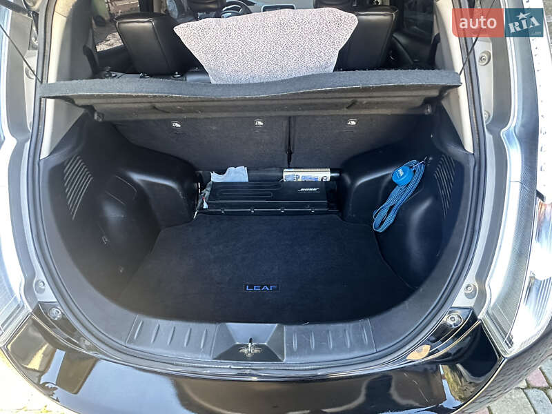 Хэтчбек Nissan Leaf 2013 в Самборе