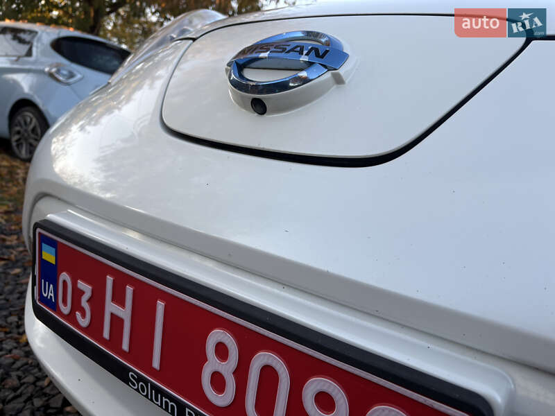 Хэтчбек Nissan Leaf 2014 в Луцке фото 10 Хэтчбек Nissan Leaf 2014 в Луцке